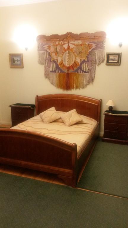 Marlen Hotel Rivne Szoba fotó